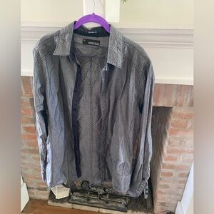 Mens Buckle Black Button Down Shirt Tailored Fit size Medium